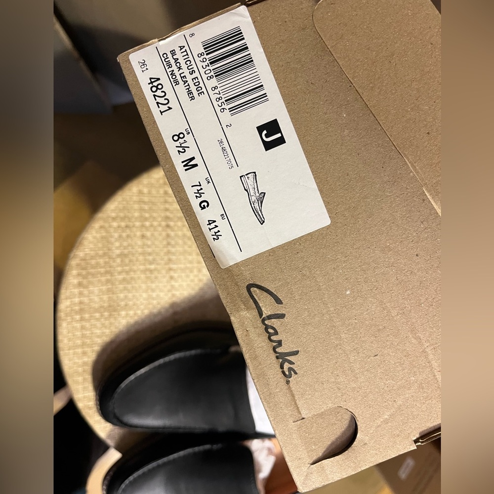 Clarks Atticus Edge Black Loafer 8.5M new in box - Picture 10 of 10